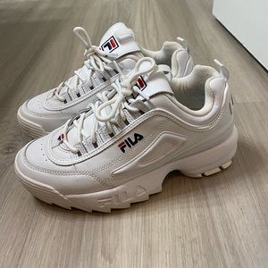 Fila disruptors